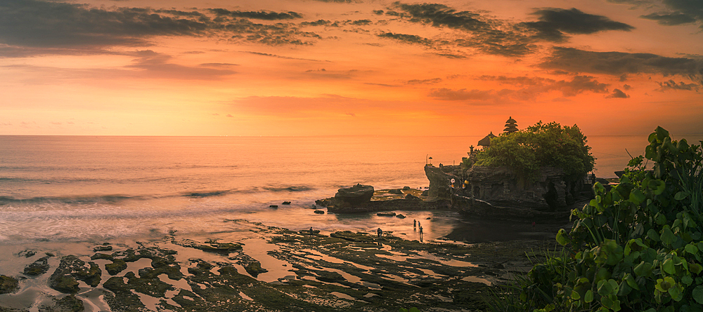 View of Tanah Lot, traditional Balinese temple at sunset, Beraban, Kediri, Tabanan Regency, Bali, Indonesia, South East Asia, Asia