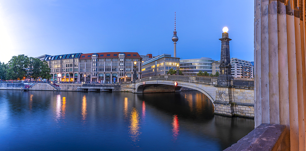 View of Berliner Fernsehturm from Kolonnadenhof, UNESCO World Heritage Site, Museum Island, Mitte, Berlin, Germany, Europe