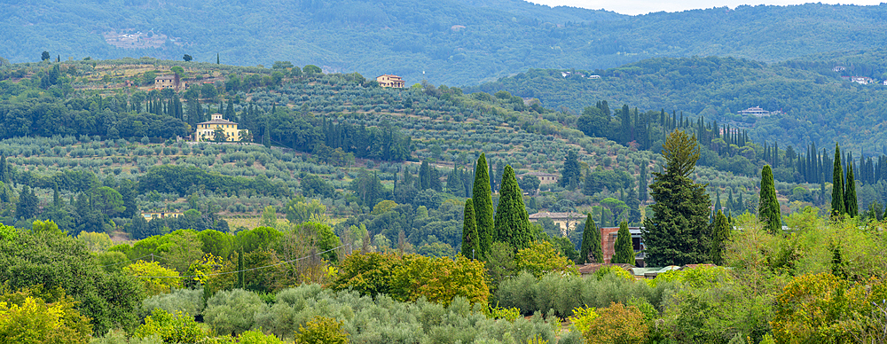 View of Tuscan landscape from Passeggio del Prato, Arezzo, Province of Arezzo, Tuscany, Italy, Europe