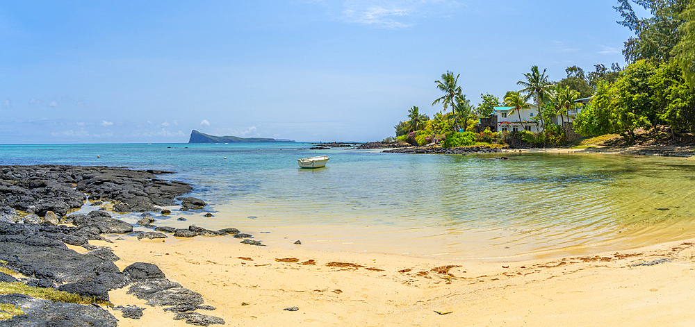 View of beach and turquoise Indian Ocean on sunny day in Cap Malheureux, Mauritius, Indian Ocean, Africa