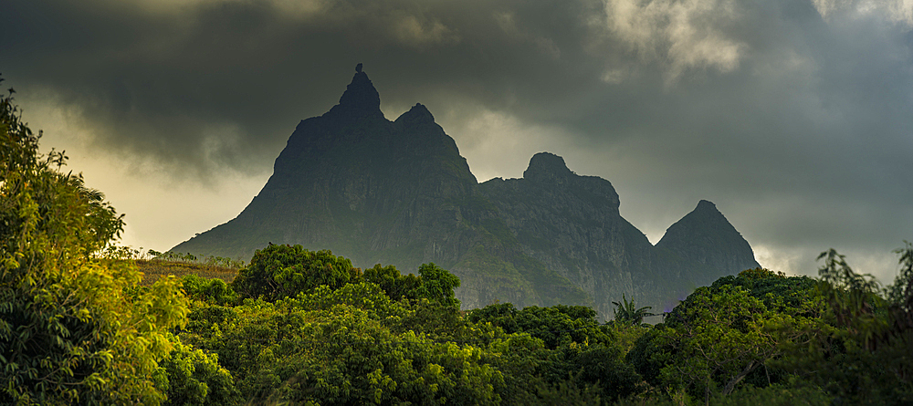 View of Pieter Both and Long Mountain, Mauritius, Indian Ocean, Africa