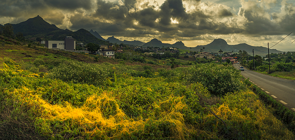 View of Pieter Both and Long Mountain, Nouvelle Decouverte, Mauritius, Indian Ocean, Africa