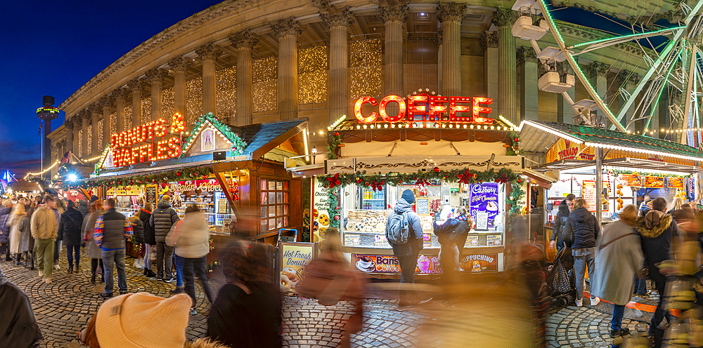 View of Christmas Market and St. Georges Hall, Liverpool City Centre, Liverpool, Merseyside, England, United Kingdom, Europe