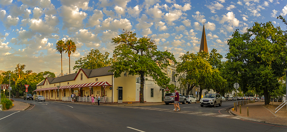 View of street scene and alfresco eating at restaurant, Stellenbosch Central, Stellenbosch, Western Cape, South Africa, Africa