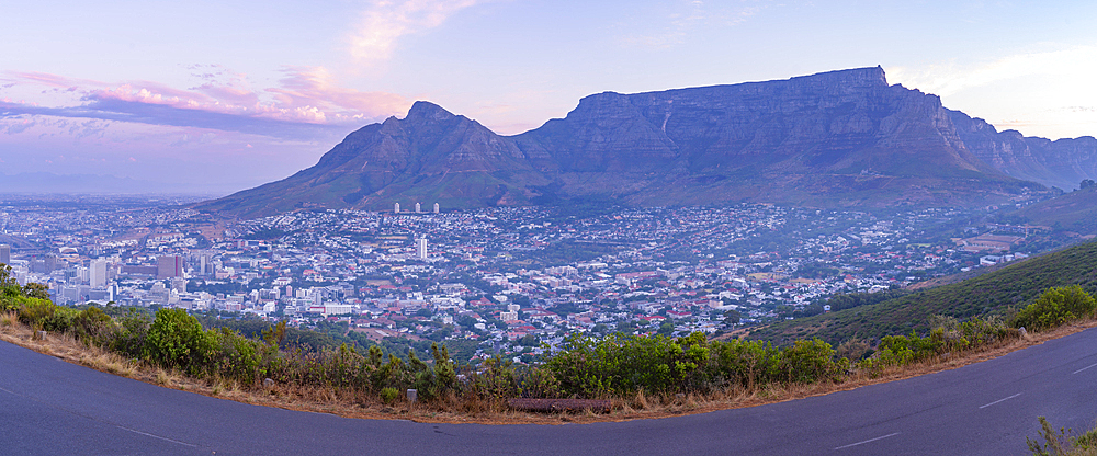 View of Cape Town and Table Mountain from Signal Hill at dusk, Cape Town, Western Cape, South Africa, Africa