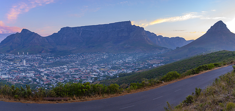 View of Cape Town and Table Mountain from Signal Hill at dusk, Cape Town, Western Cape, South Africa, Africa