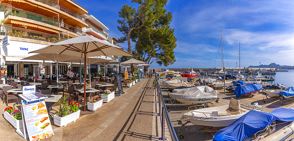 View of restaurants in the harbour at Cala Rajada, Majorca, Balearic Islands, Spain, Mediterranean, Europe