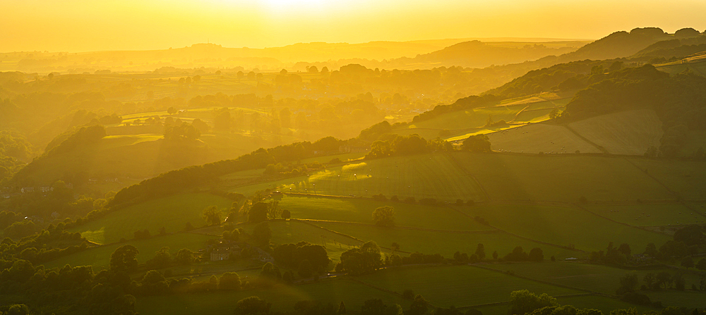 View of Landsacpe from Curbar Edge at sunset, Peak District National Park, Baslow, Derbyshire, England, United Kingdom, Europe