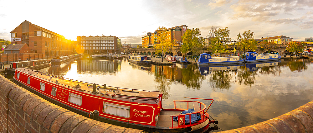 View of canal boats at Victoria Quays at sunset, Sheffield, South Yorkshire, England, United Kingdom, Europe