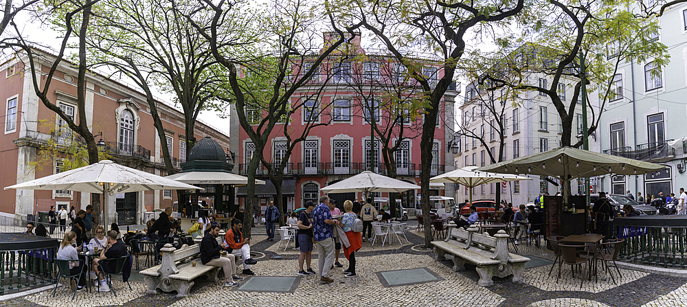 View of cafes and restaurants in Largo do Carmo in city centre, Lisbon, Portugal, Europe