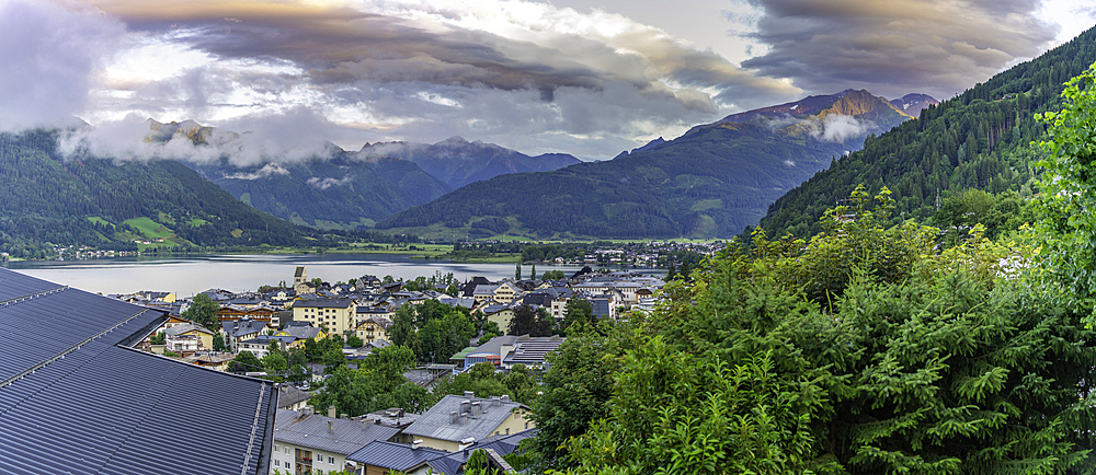 Elevated view of Zell am See and Lake Zell during golden hour, Zell am See, Salzburg, Austria, Europe