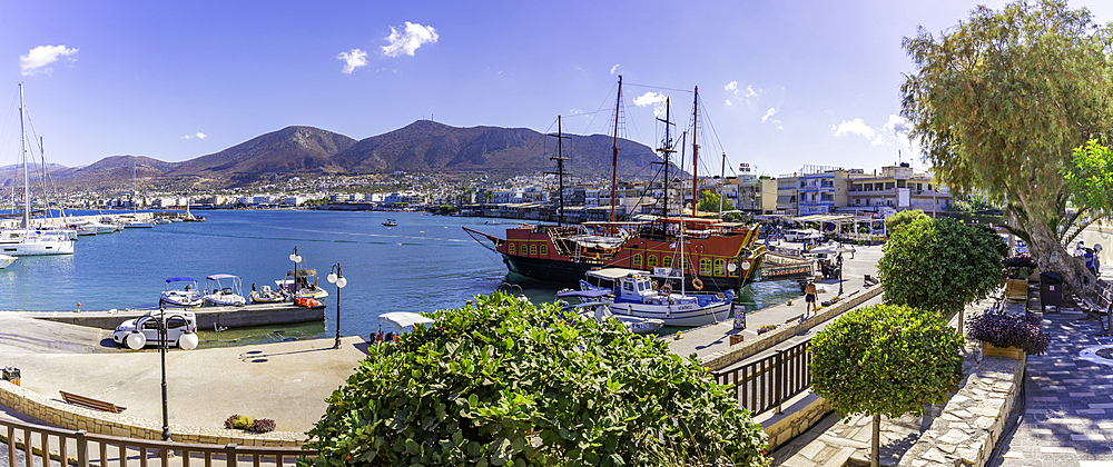 View of boats in Port of Hersonissos, Limenas Chersonisou, Crete, Greek Islands, Greece, Europe
