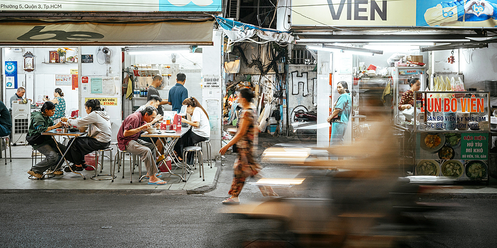 Street scene, Saigon, Ho Chi Minh City, Vietnam