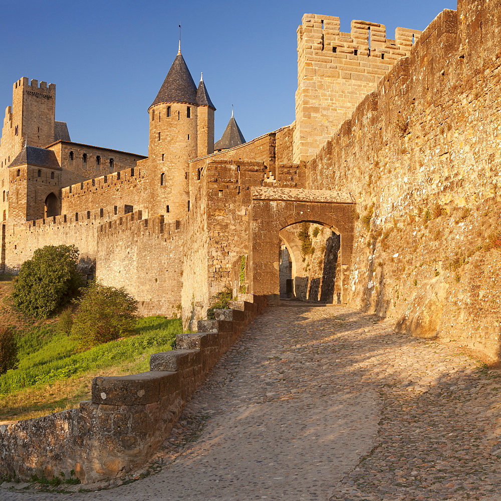 La Cite, medieval fortress city, Carcassonne, UNESCO World Heritage Site, Languedoc-Roussillon, France, Europe