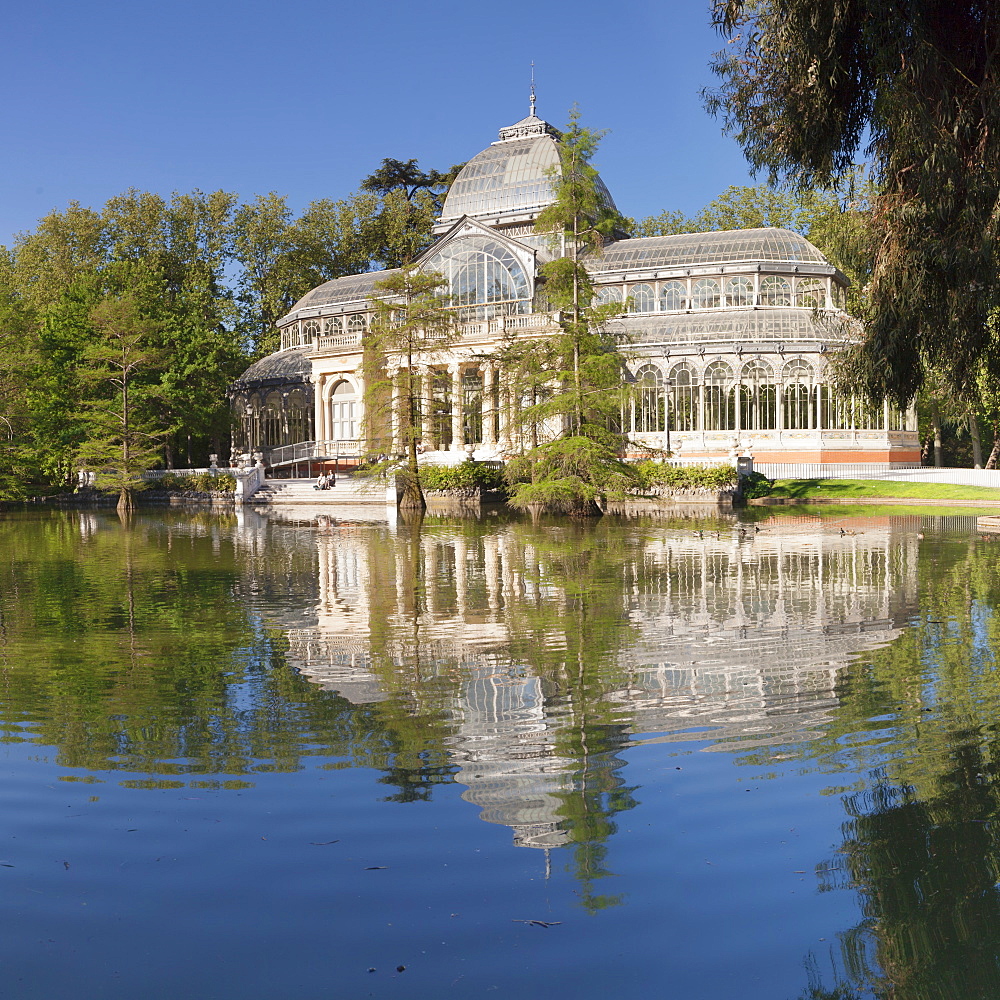 Crystal Palace (Palacio de Cristal), Retiro Park, Parque del Buen Retiro, Madrid, Spain, Europe