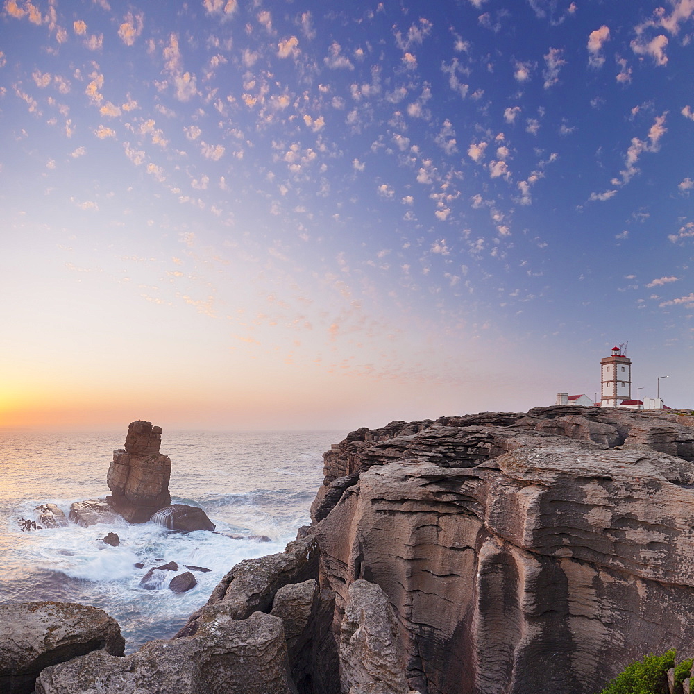 Cabo Carvoeiro lighthouse, Costa da Prata, Silver Coast, Peniche, Atlantic Ocean, Portugal, Europe