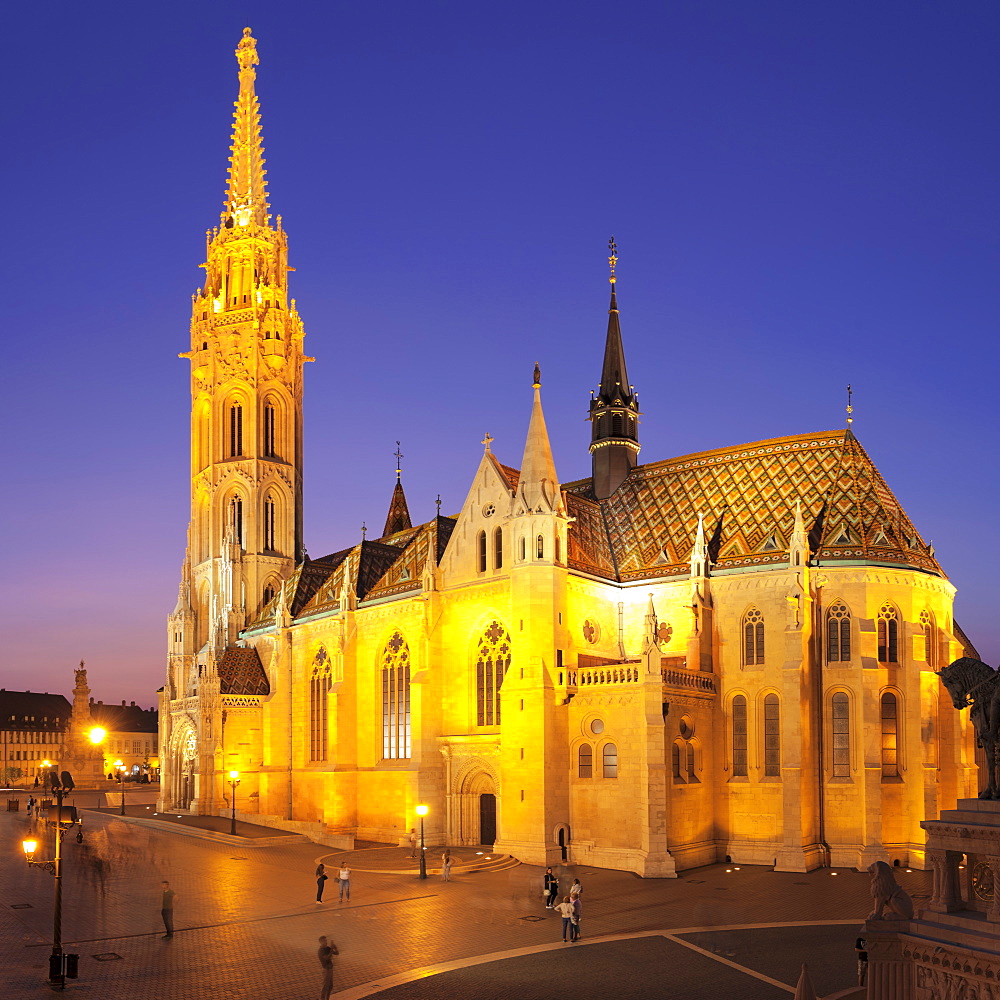 Matthias Church, Fisherman's Bastion, Buda Castle Hill, Budapest, Hungary, Europe