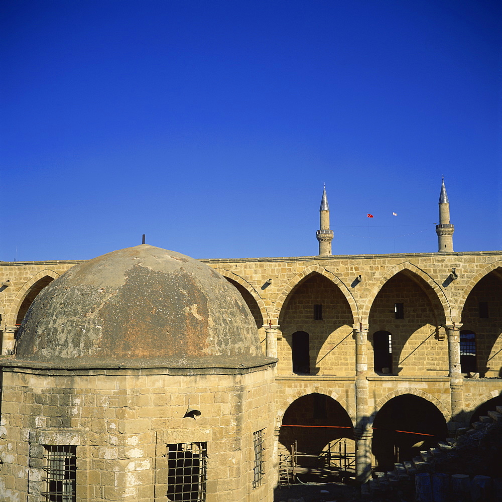 Mescit (prayer room) on six columns, 16th century Ottoman caravanserai built as a travellers' inn, Buyuk Han, Nicosia, Northern Cyprus, Cyprus, Europe