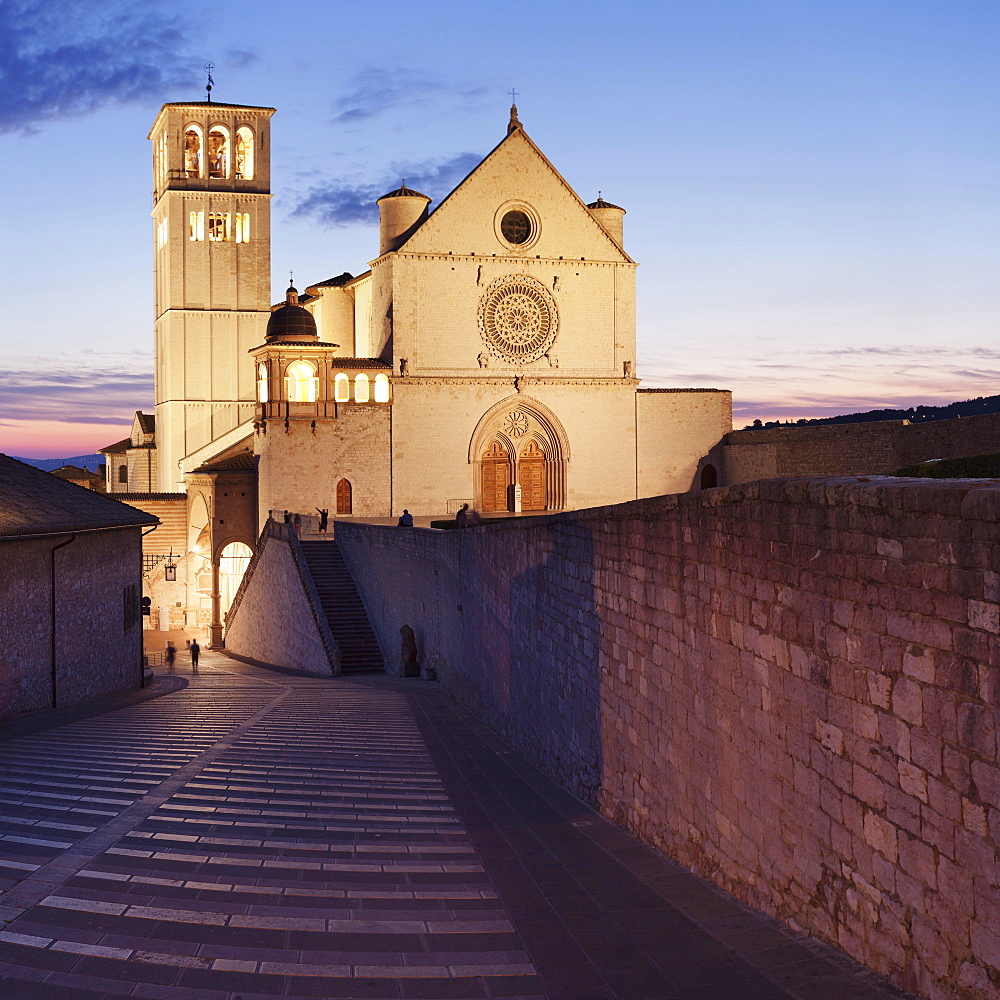 Basilica of San Francesco, UNESCO world heritage site, Assisi, Province of Perugia, Umbria, Italy, Europe