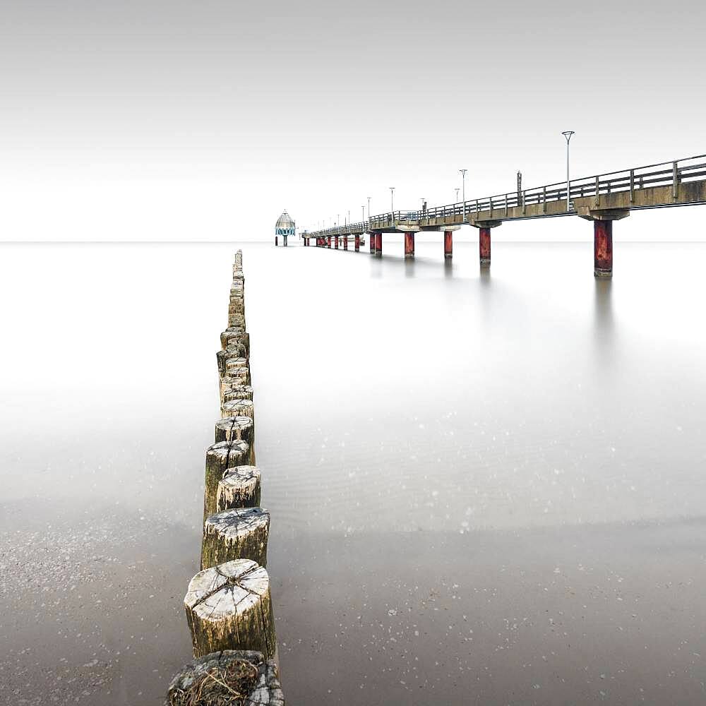 Pier with diving gondola at the Baltic resort Zingst, Germany, Europe