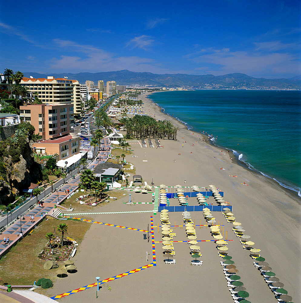 View along beach, Torremolinos, Costa del Sol, Andalucia, Spain, Mediterranean, Europe