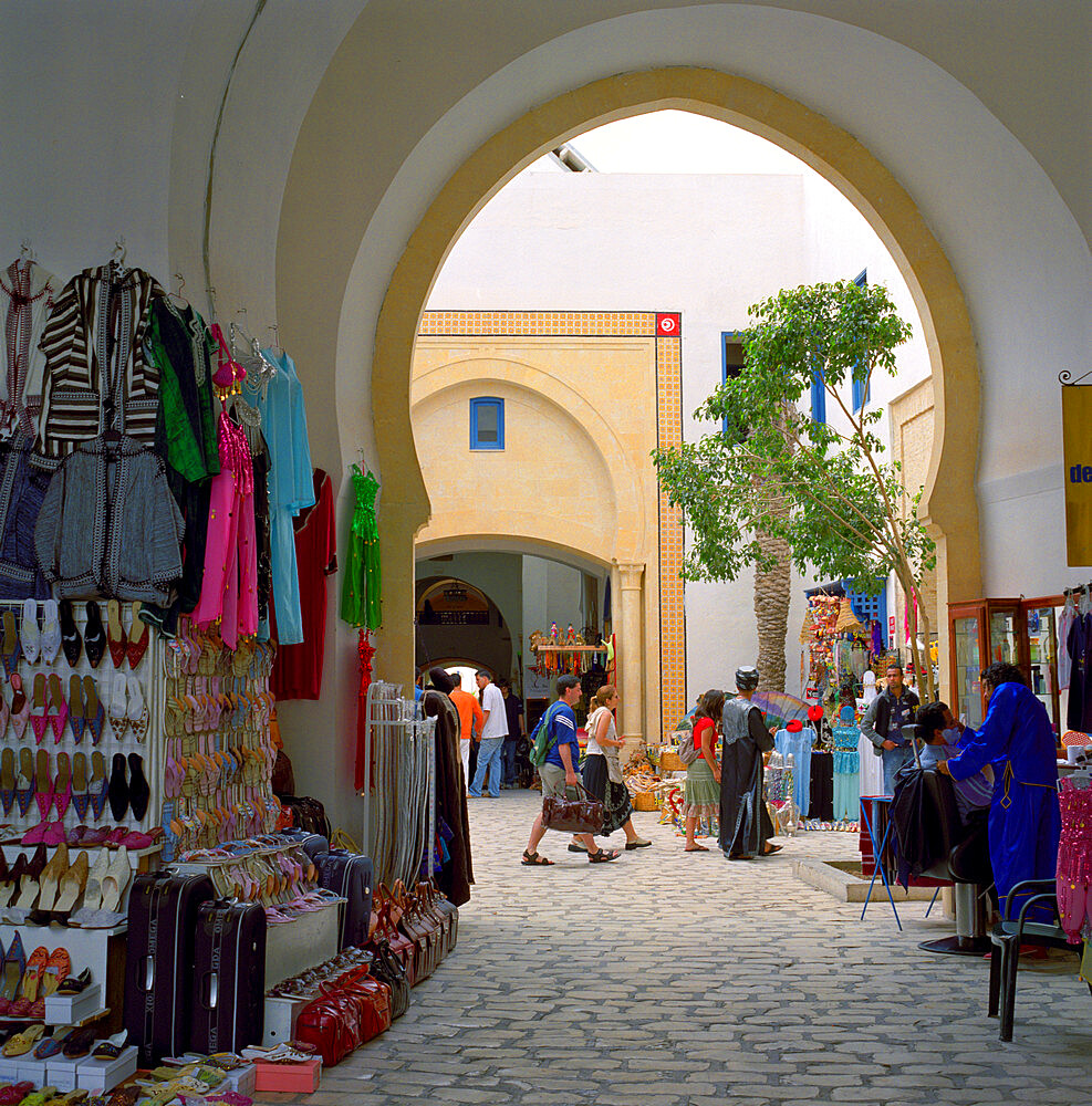 Souvenir stalls inside shopping and restaurant complex, the Medina, Yasmine Hammamet, Cap Bon, Tunisia, North Africa, Africa