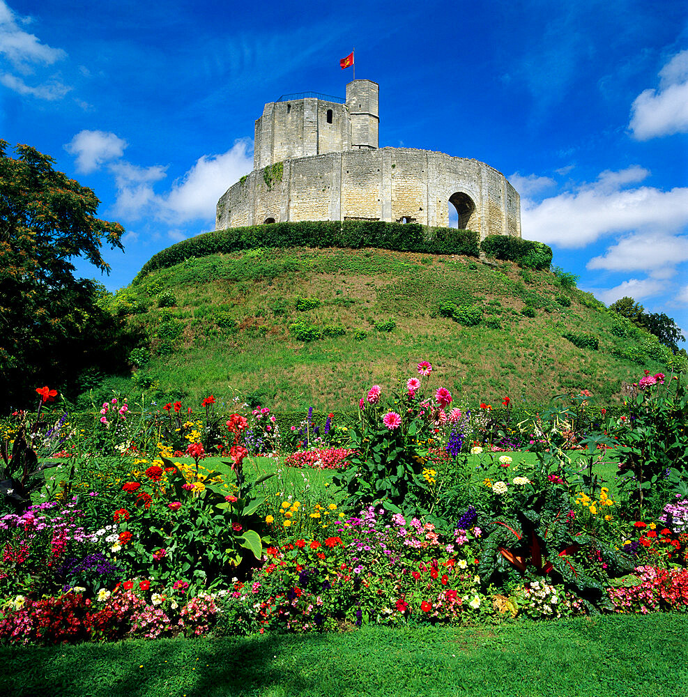 View of 11th century Norman castle, Chateau de Gisors, Gisors, Normandy, France, Europe