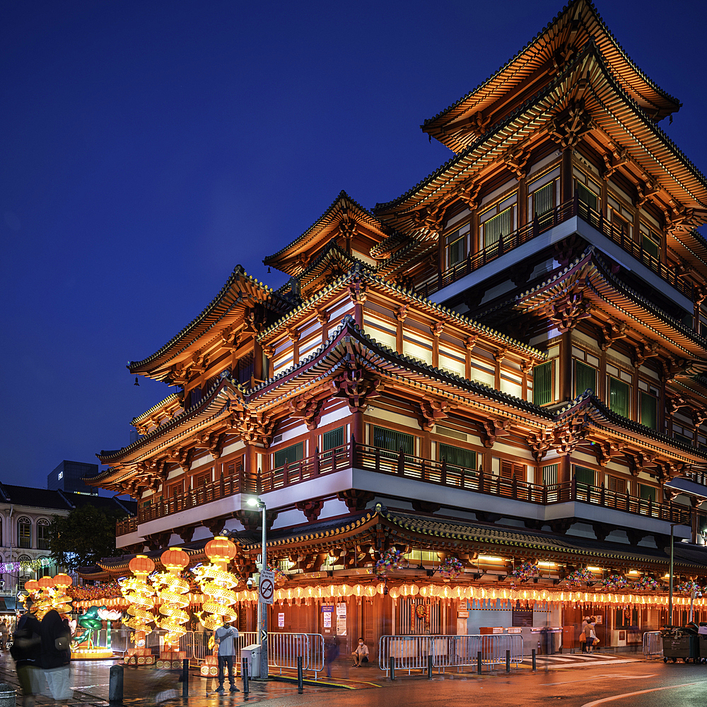 Buddha Tooth Relic Temple, Chinatown, Singapore, Southeast Asia, Asia