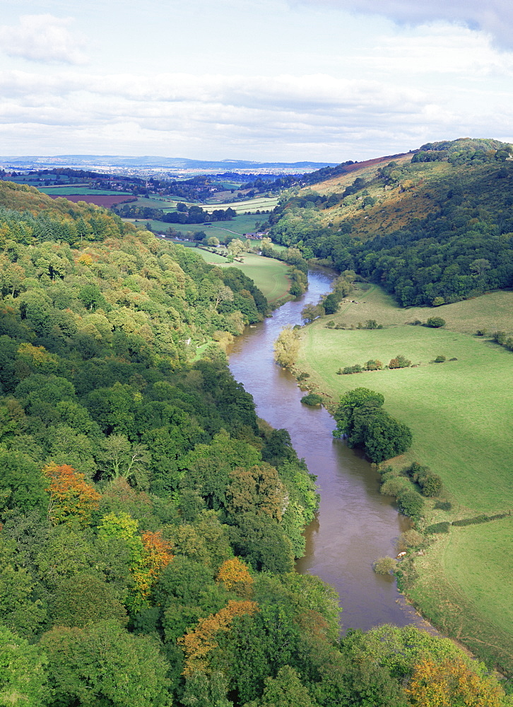 Symonds Yat viewpoint looking at the River Wye, UK