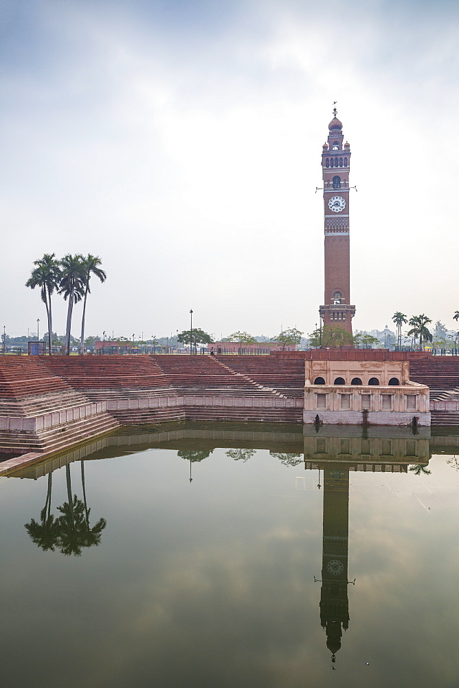 Hussainabad pond and Clock Tower, Lucknow, Uttar Pradesh, India, Asia