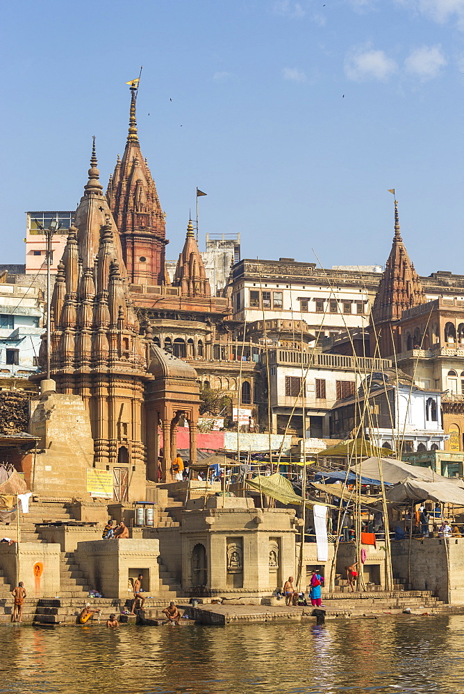 Manikarnika Ghat, the main burning (cremation) ghat, Varanasi, Uttar Pradesh, India, Asia