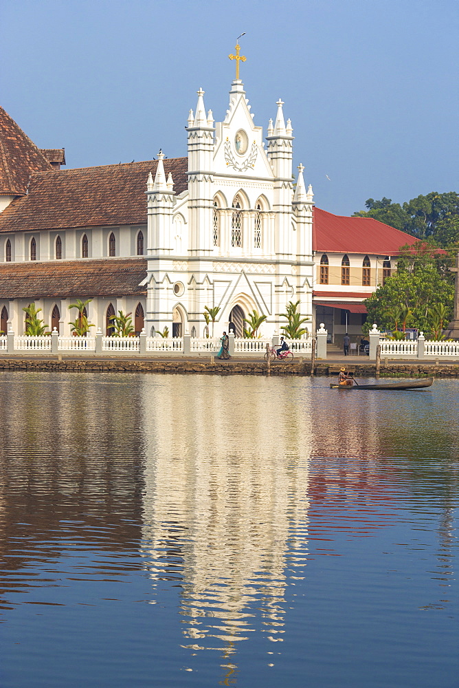 St. Mary Forane Church, Backwaters, Alappuzha (Alleppey), Kerala, India, Asia