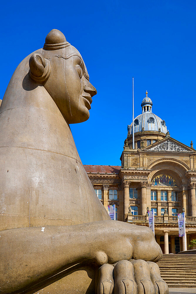 Statue in front of Council House, Victoria Square, Birmingham, West Midlands, England, United Kingdom, Europe