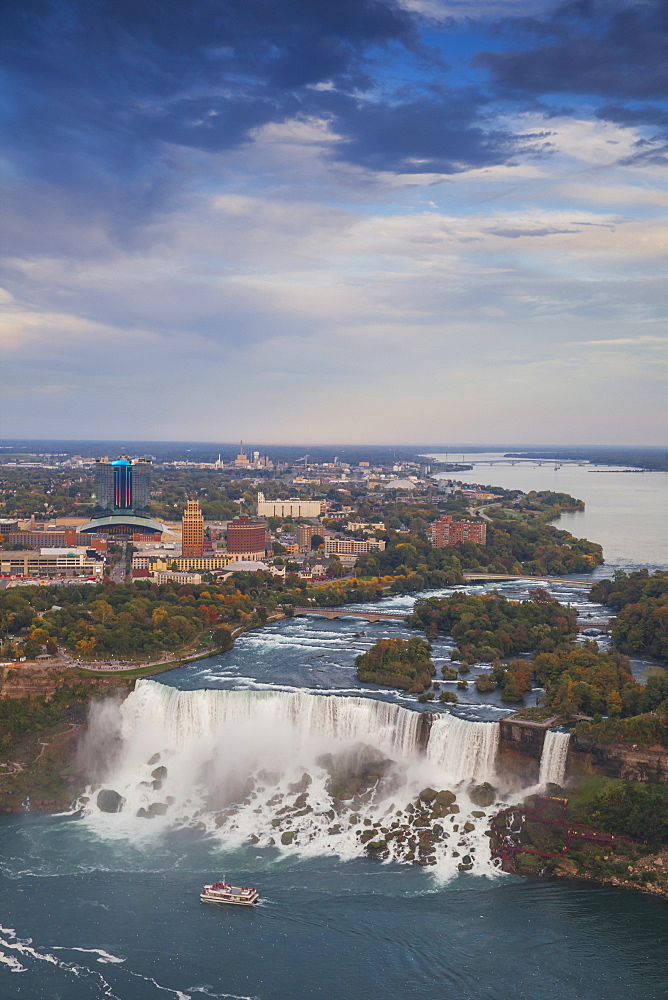 View of the American Falls, Niagara Falls, Niagara, border of New York State, United States of America, and Ontario, Canada, North America