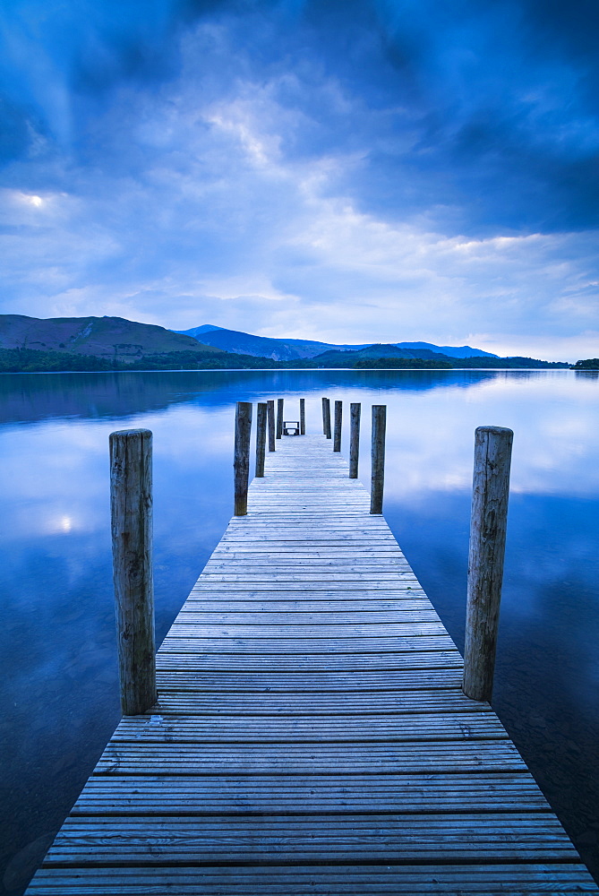 Pier at Derwent Water (Derwentwater) at sunset, Lake District National Park, UNESCO World Heritage Site, Cumbria, England, United Kingdom, Europe