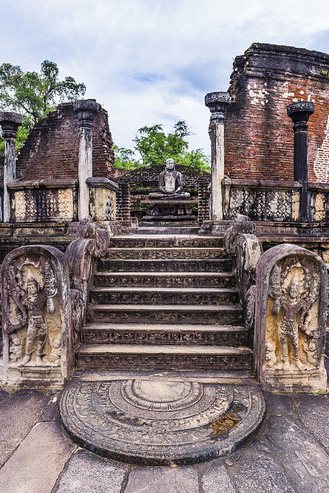 Vatadage (Circular Relic House), Polonnaruwa Quadrangle, UNESCO World Heritage Site, Sri Lanka,Asia