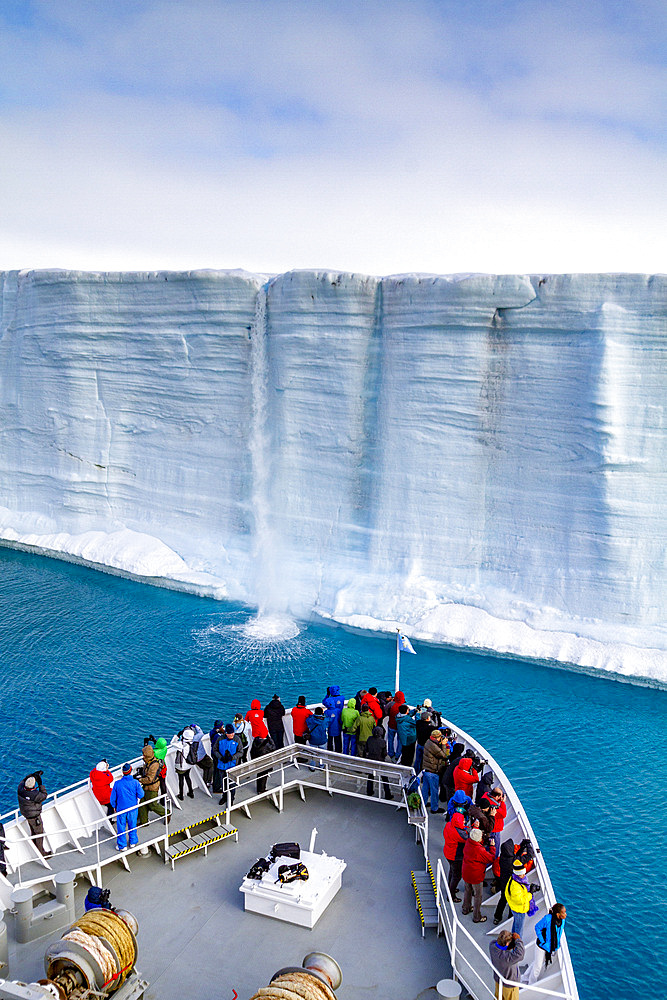 The Lindblad Expedition ship National Geographic Explorer at Austfonna in the Svalbard Archipelago, Norway.