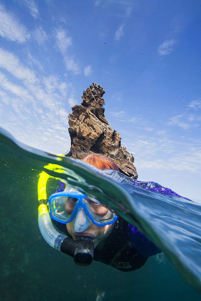 Guests from the Lindblad Expedition ship National Geographic Endeavour in the Galapagos Islands, Ecuador. MORE INFO Lindblad Expeditions has been active in the Galapagos since the 1990's and has raised several million dollars towards conservation and educ