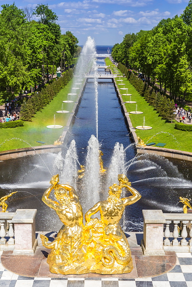 The Grand Cascade of Peterhof, Peter the Great's Palace, St. Petersburg, Russia, Europe