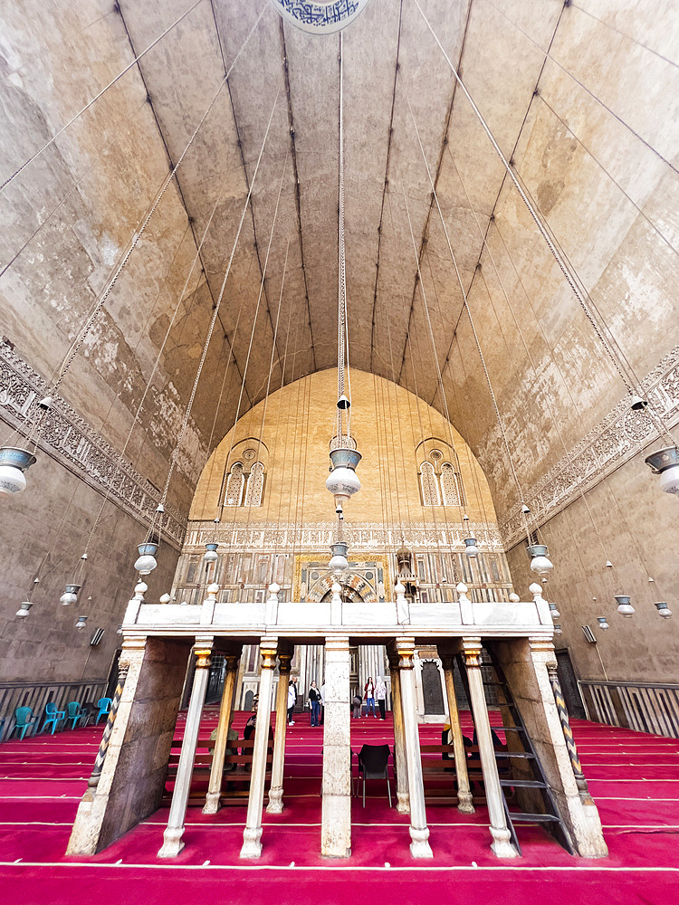 The Mosque of Sultan Hassan, built between 1356 and 1363 during the Bahri Mamluk period, Cairo, Egypt, North Africa, Africa