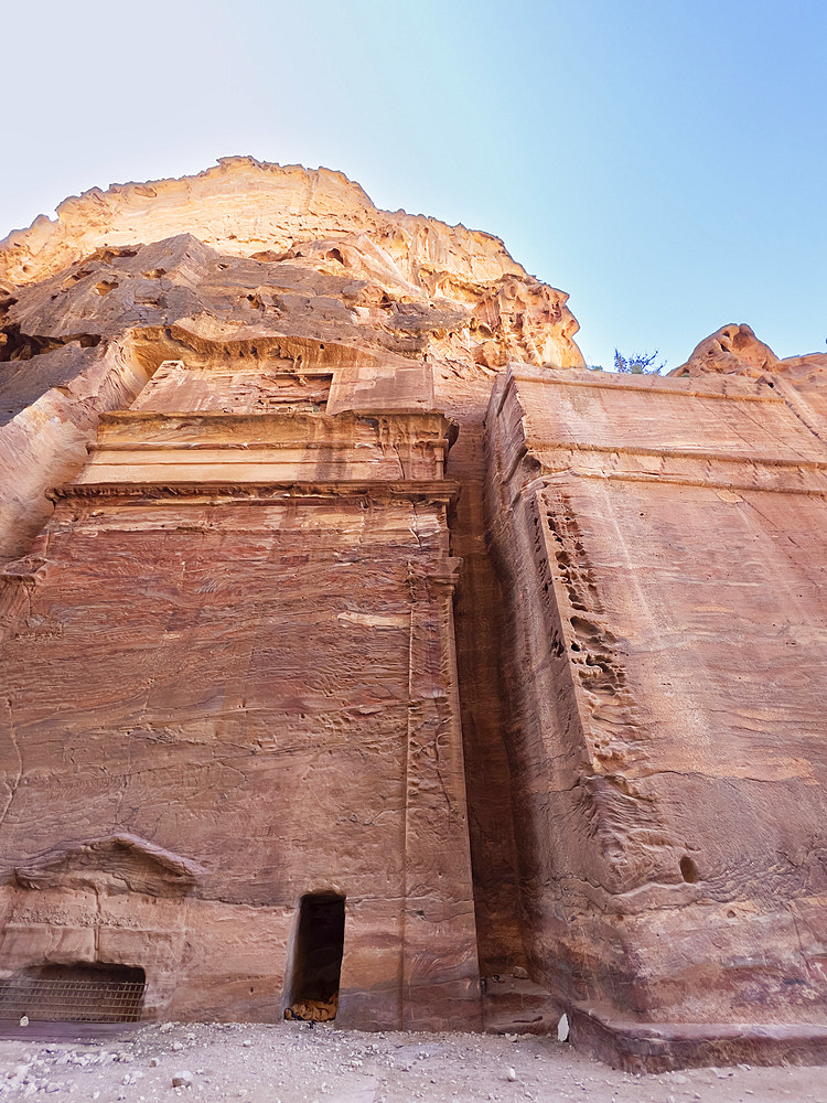 The Street of Facades, Petra Archaeological Park, UNESCO World Heritage Site, one of the New Seven Wonders of the World, Petra, Jordan, Middle East