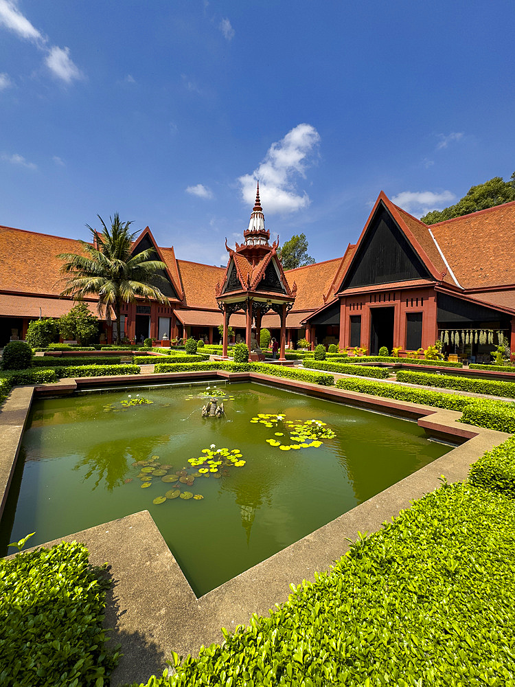 Exterior view of the National Museum of Cambodia, Phnom Penh, Cambodia, Indochina, Southeast Asia, Asia