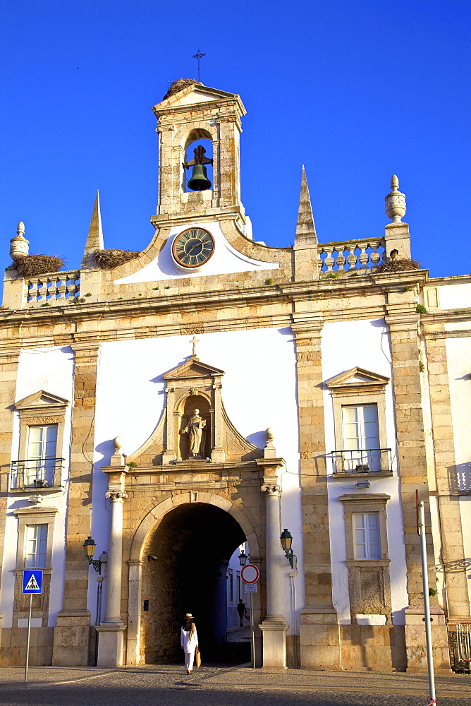 Arco da Vila, Faro, Eastern Algarve, Algarve, Portugal, Europe