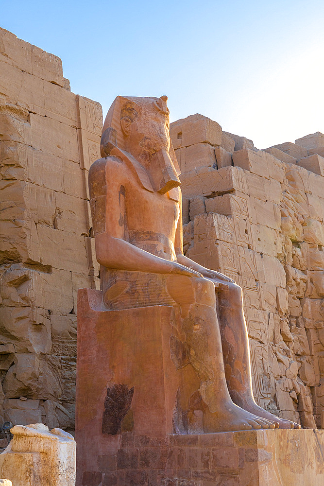 Statue at Karnak Temple, Luxor, Thebes, UNESCO World Heritage Site, Egypt, North Africa, Africa