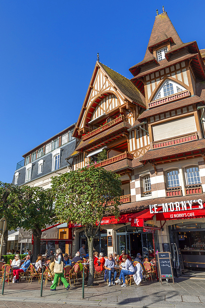 Restaurant in Deauville, Deauville, Normandy, France, Europe