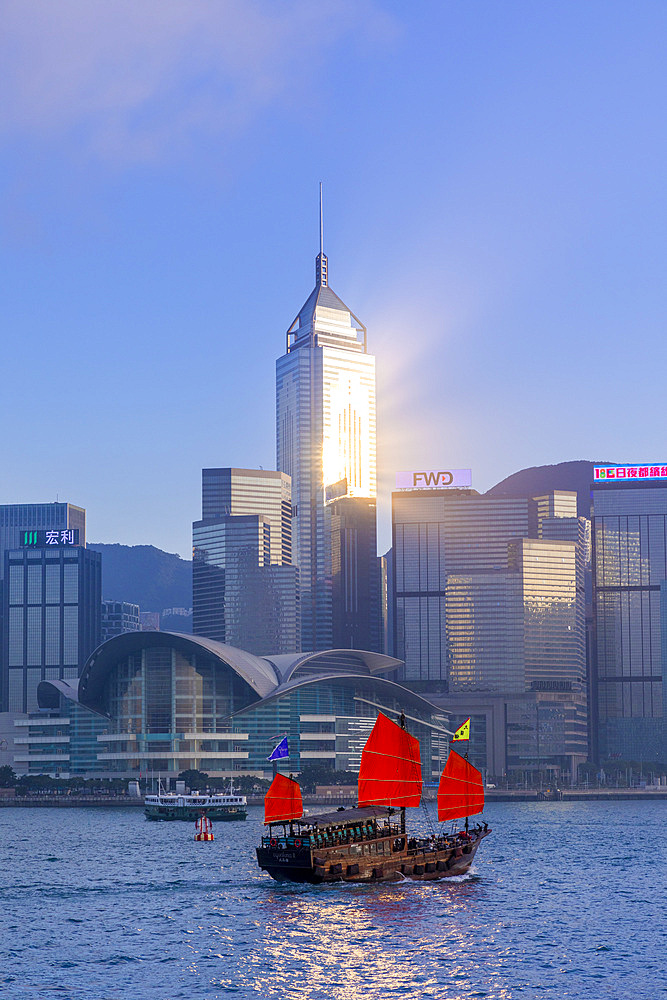 A Red Sail Junk in Hong Kong Harbour, Hong Kong, Special Administrative Region of the People's Republic of China, China, Asia