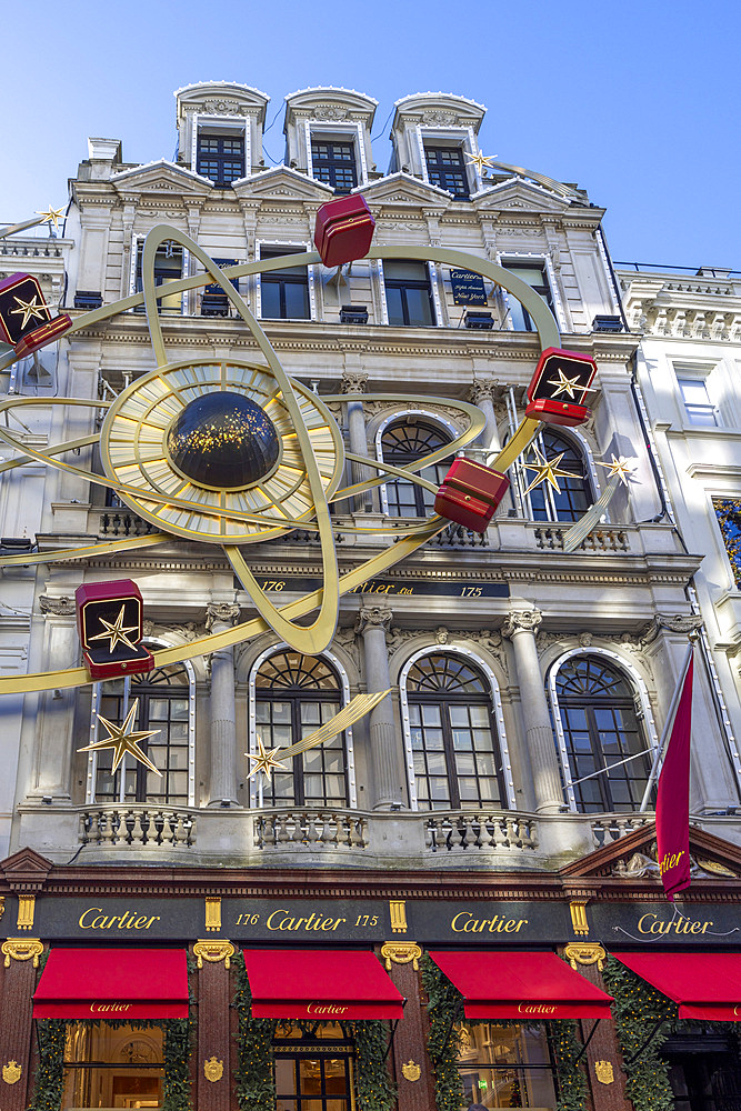 Cartier London New Bond Street Shop with Christmas Decorations, London, England, United Kingdom