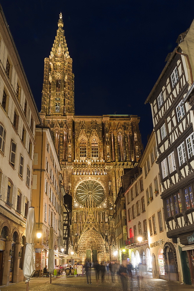 Cathedral Notre-Dame at night, Strasbourg, Alsace, Bas-Rhin Department, France, Europe