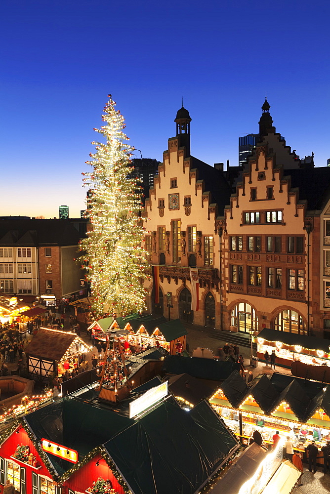 Christmas fair at Roemer, Roemerberg square, Frankfurt, Hesse, Germany, Europe