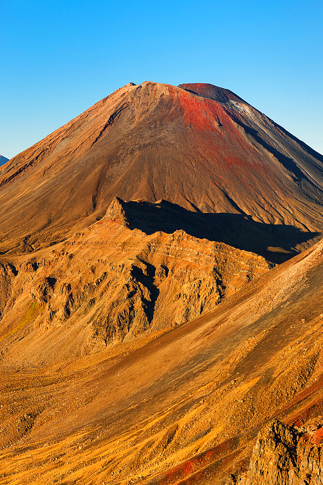 Mount Ngauruhoe, Tongariro Alpine Crossing, Tongariro National Park, UNESCO World Heritage Site, North Island, New Zealand, Pacific